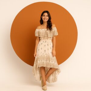 VESTIDO BARDOT BAJO IRREGULAR BLANCO DETALLES DORADOS
